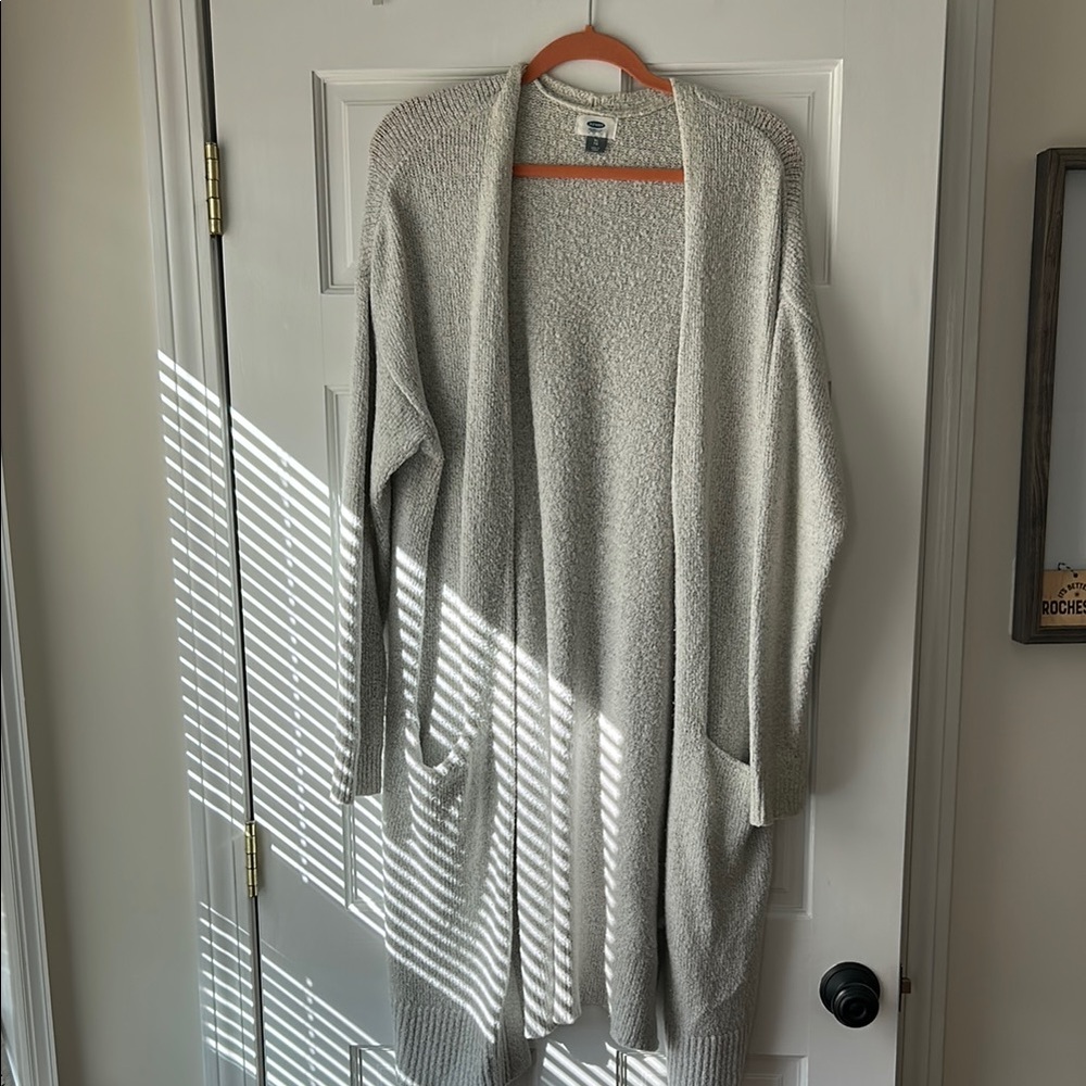 Old Navy Gray Knit Cardigan Sweater
